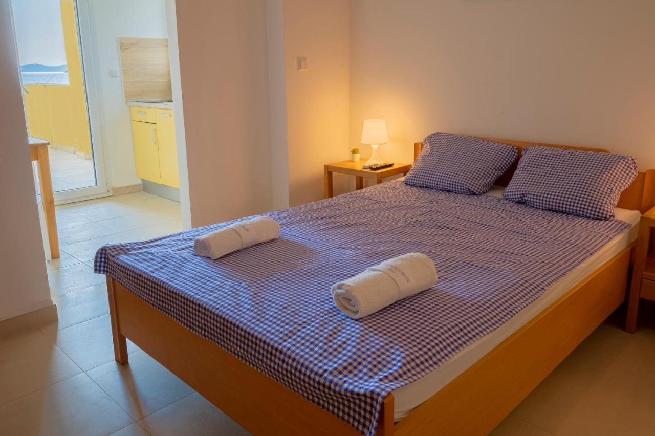 Beach Apartments Marijana Vodice Exterior photo